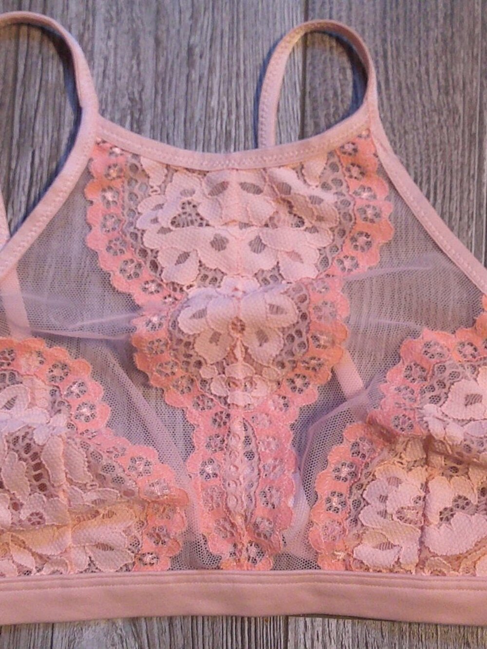 NEW "Body by Victoria" Lace Bralette Peach Woman Sz S